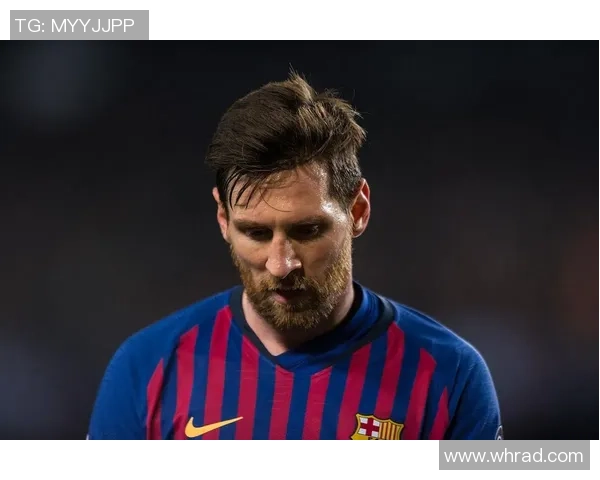 球星足球大全带你全面了解世界足坛巨星成长经历与辉煌成就